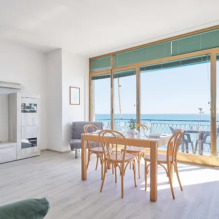 Brezza Marina 切里亚莱