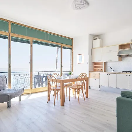 شقة Brezza Marina